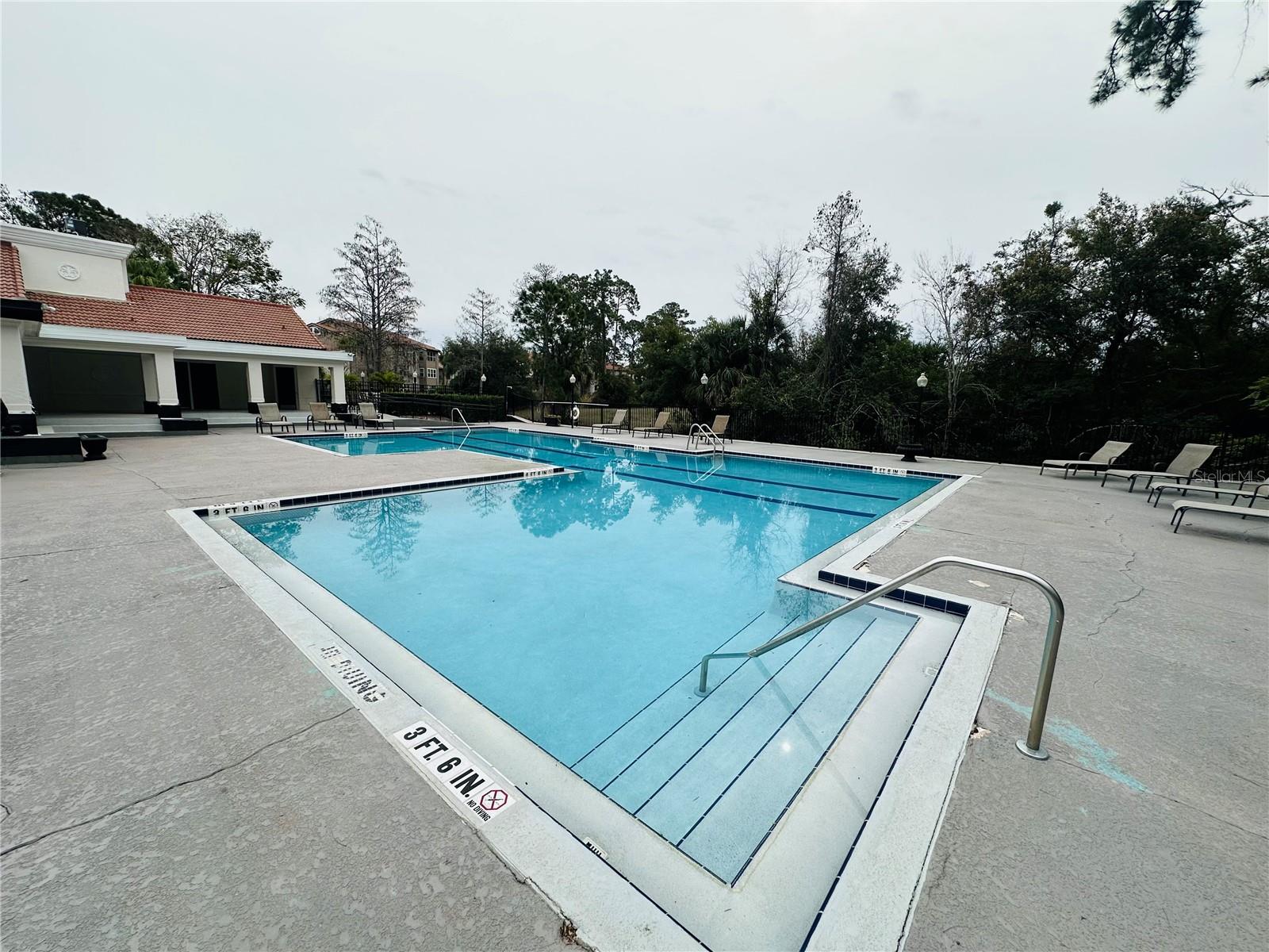 5112 CONROY RD #14, ORLANDO, FL, 32811