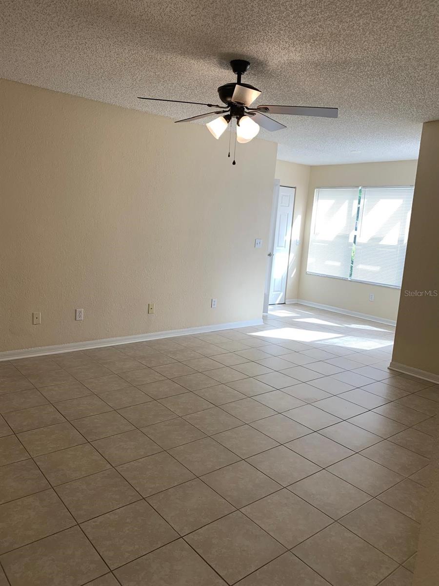 5112 CONROY RD #14, ORLANDO, FL, 32811