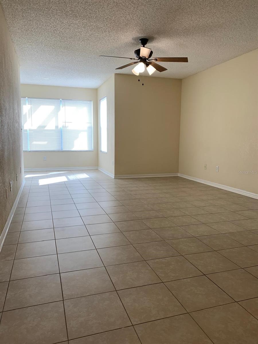 5112 CONROY RD #14, ORLANDO, FL, 32811