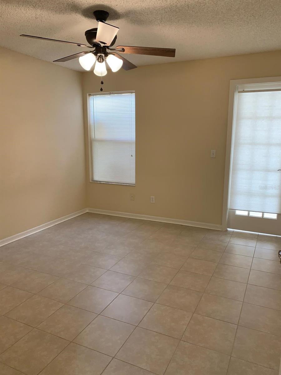 5112 CONROY RD #14, ORLANDO, FL, 32811