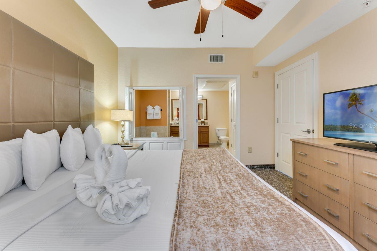 12538 FLORIDAYS RESORT DR #102C, ORLANDO, FL, 32821