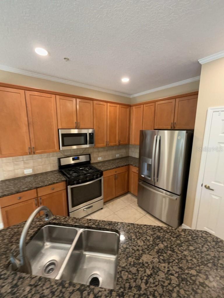 839 ASSEMBLY CT, REUNION, FL, 34747
