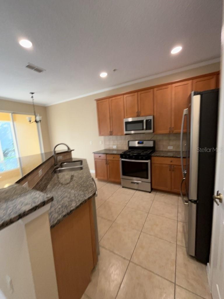 839 ASSEMBLY CT, REUNION, FL, 34747