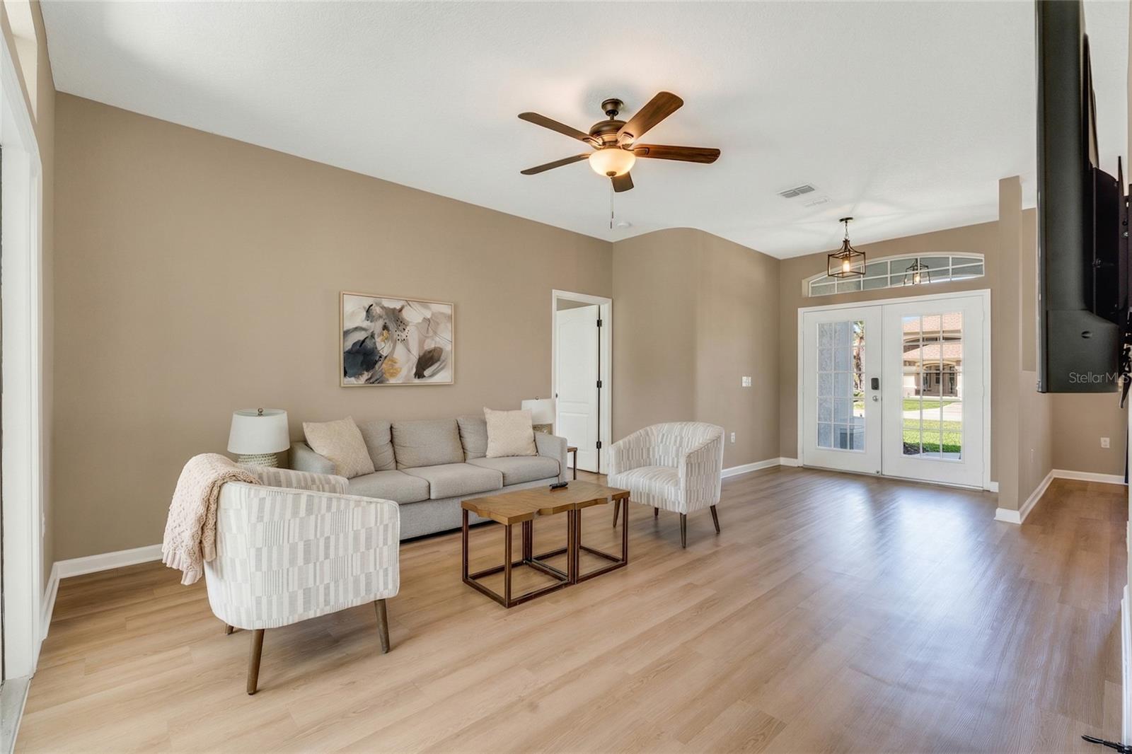 31 E DIAMOND DR, PALM COAST, FL, 32164