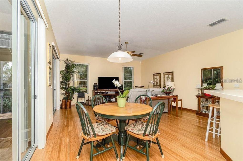 10001 HIGHLAND WOODS CT, ORLANDO, FL, 32836