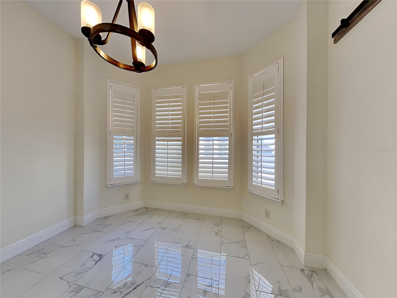 3315 W DE LEON ST #6, TAMPA, FL, 33609