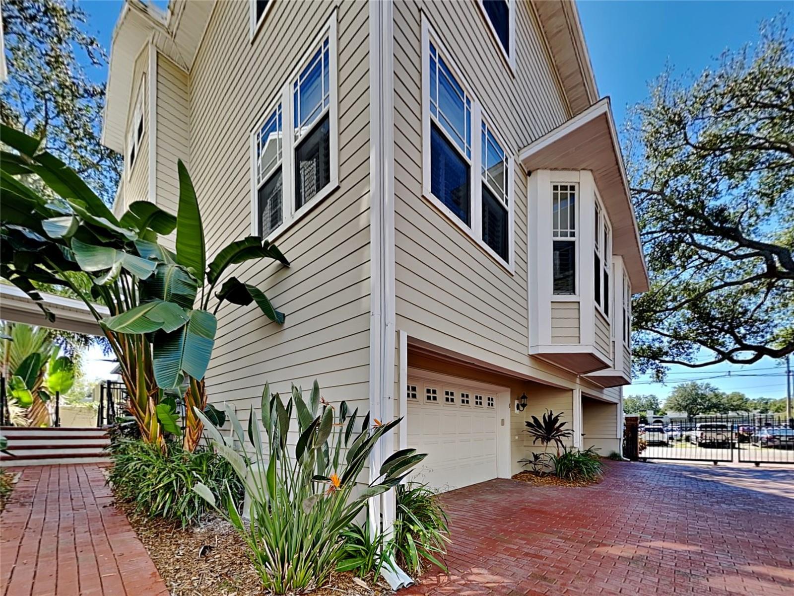 3315 W DE LEON ST #6, TAMPA, FL, 33609