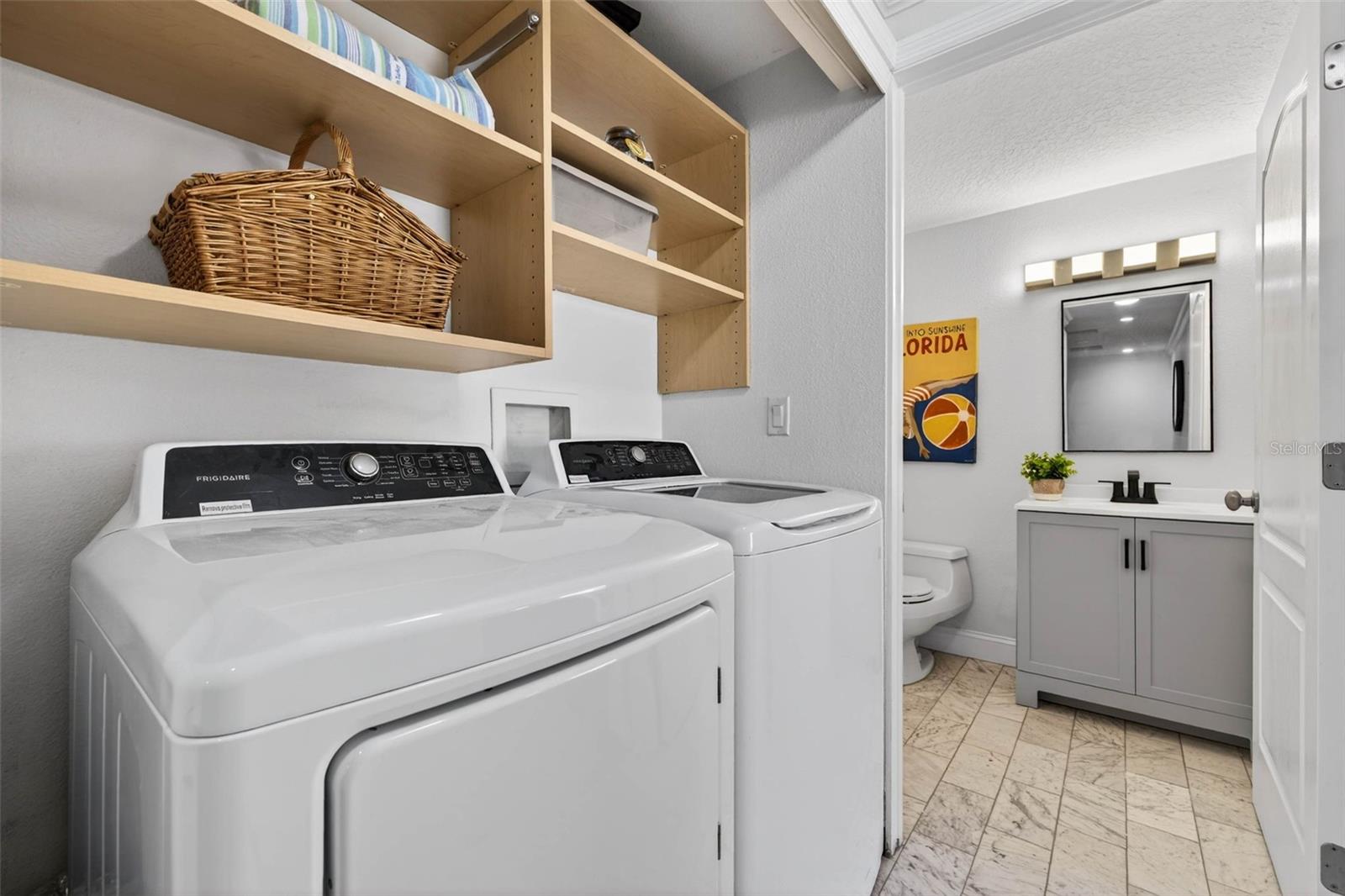 922 N SHORE DR NE, ST PETERSBURG, FL, 33701