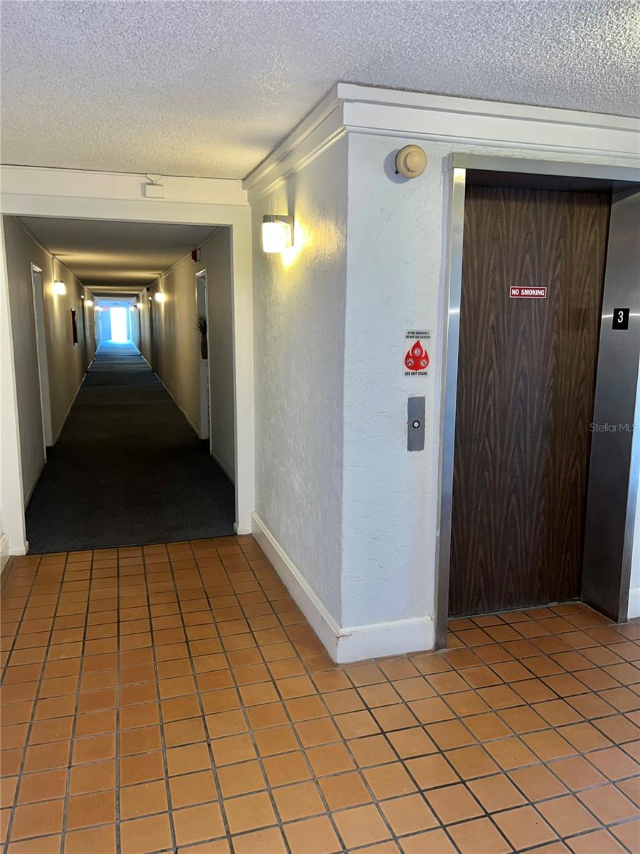 519 ALBEE FARM RD #303, VENICE, FL, 34285