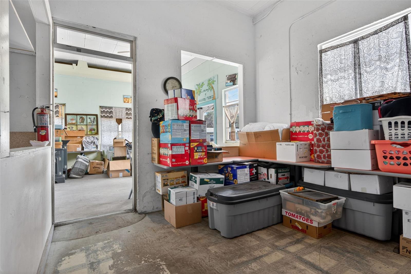 800 S US 301, SUMTERVILLE, FL, 33585