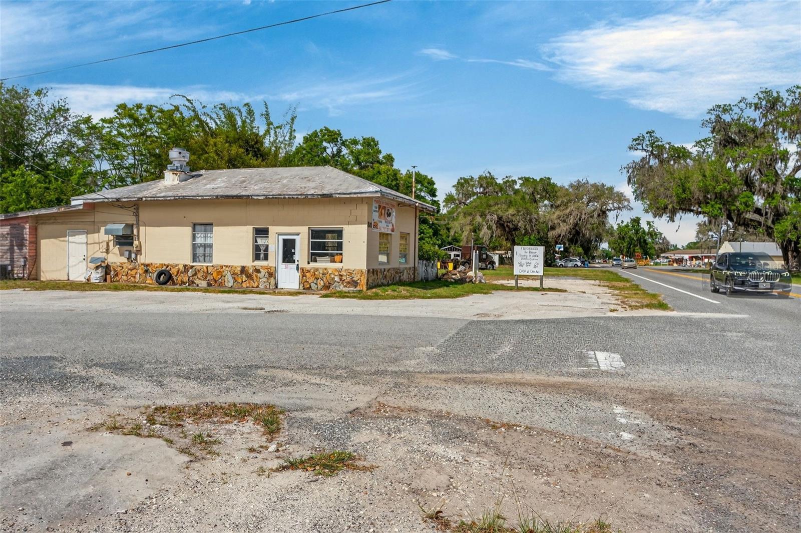 800 S US 301, SUMTERVILLE, FL, 33585