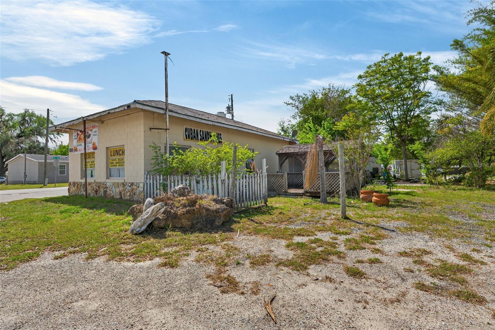 800 S US 301, SUMTERVILLE, FL, 33585