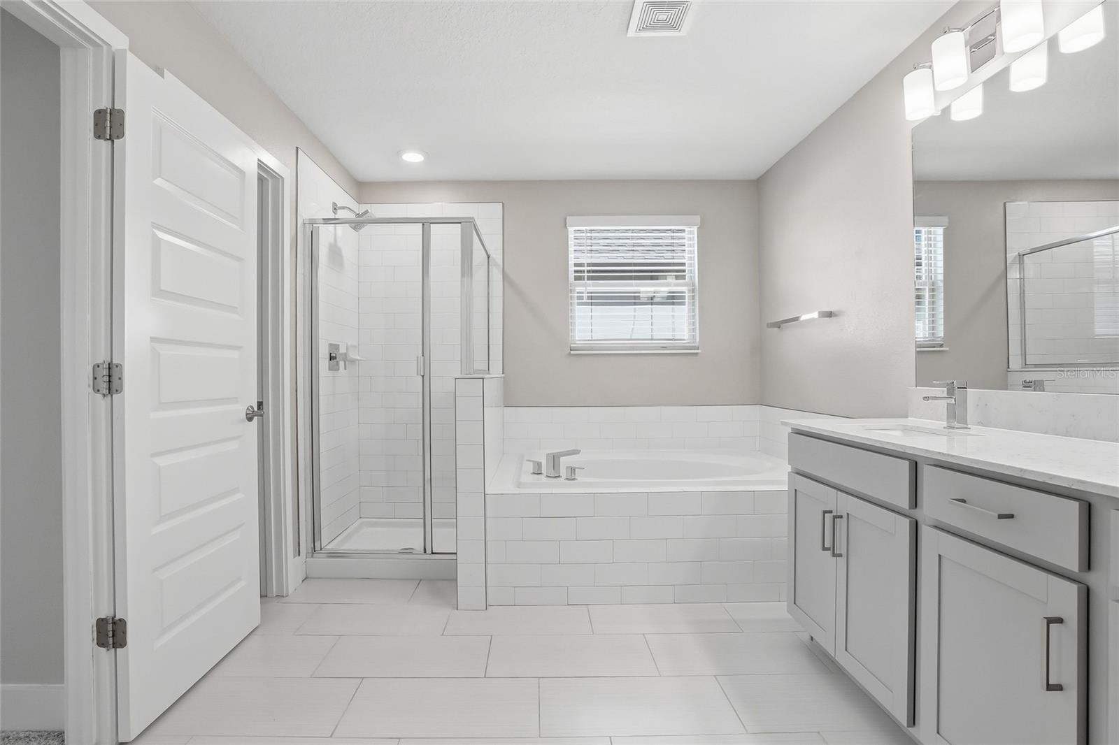 8598 CAMPUS WOODS WAY, NEW PORT RICHEY, FL, 34655