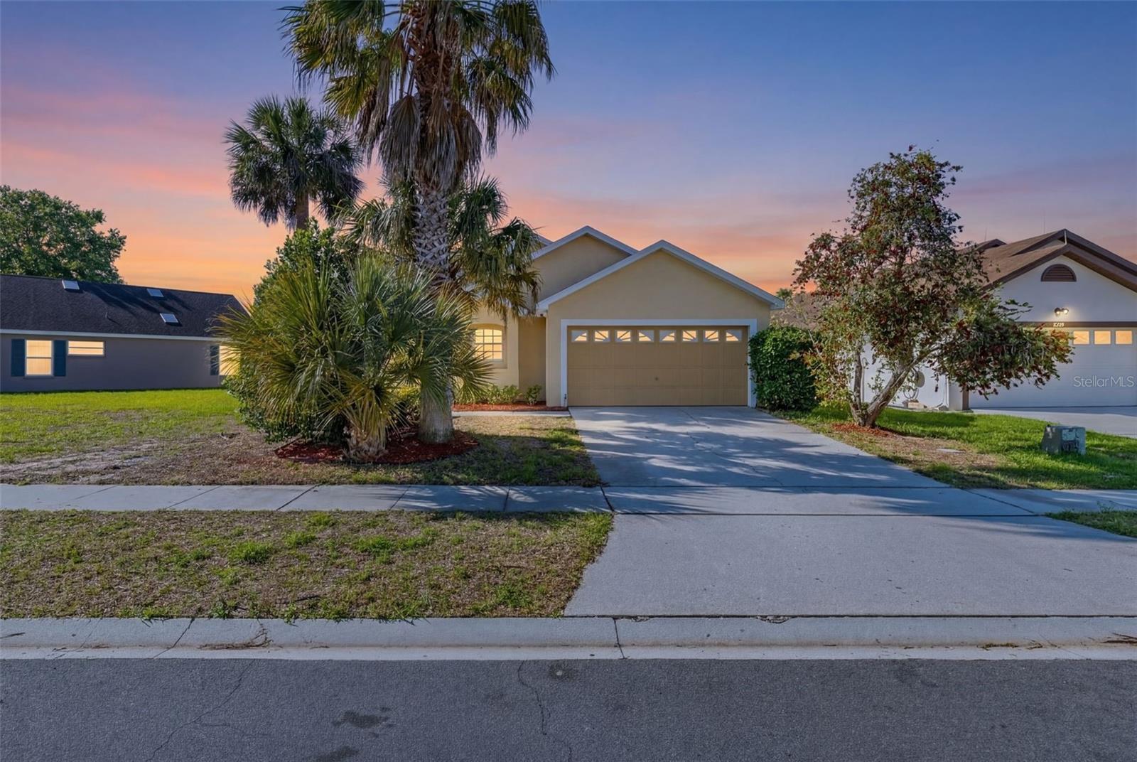 2634 AUTUMN CREEK CIR, KISSIMMEE, FL, 34747