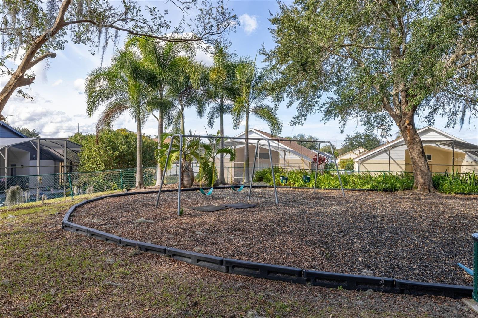 2634 AUTUMN CREEK CIR, KISSIMMEE, FL, 34747