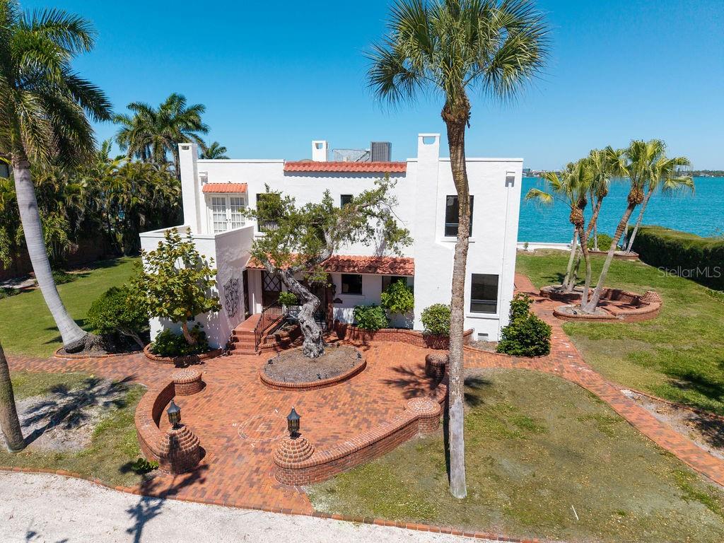 679 NORSOTA WAY, SARASOTA, FL, 34242