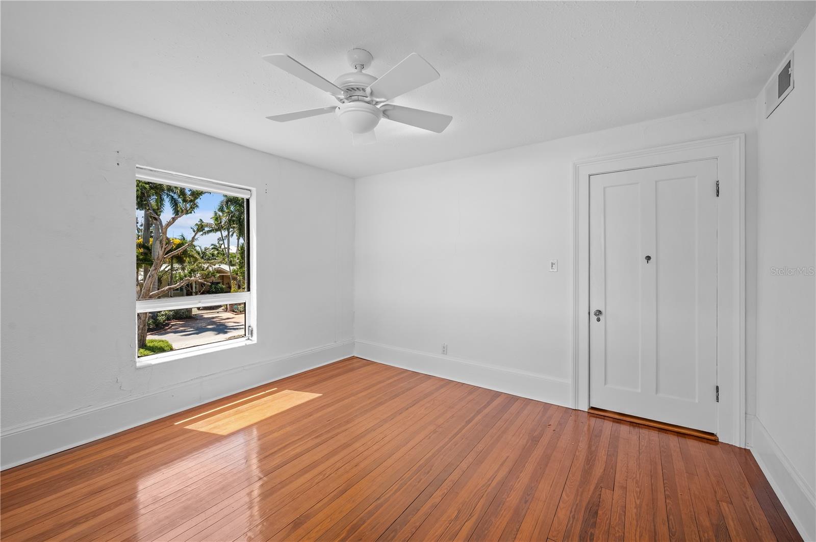 679 NORSOTA WAY, SARASOTA, FL, 34242