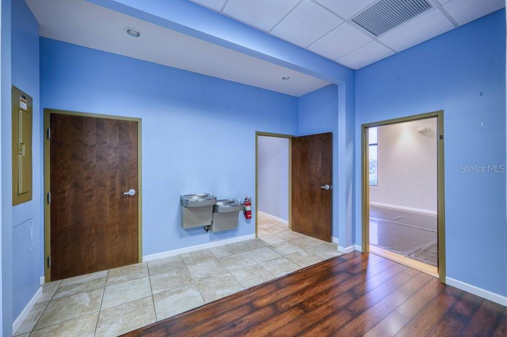 8200 66TH ST N #1, PINELLAS PARK, FL, 33781