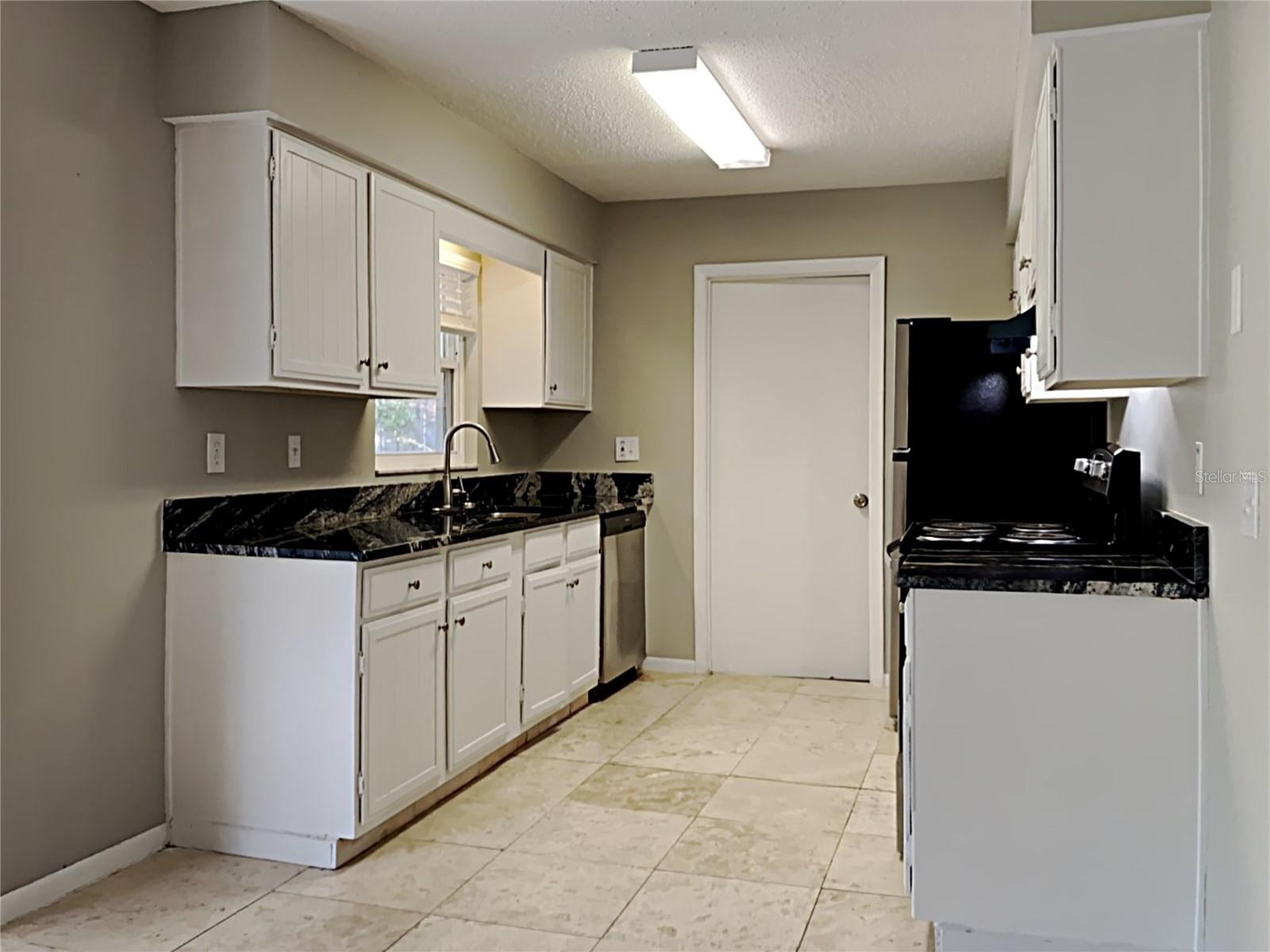 2143 CREEK SIDE DR, LAKELAND, FL, 33811