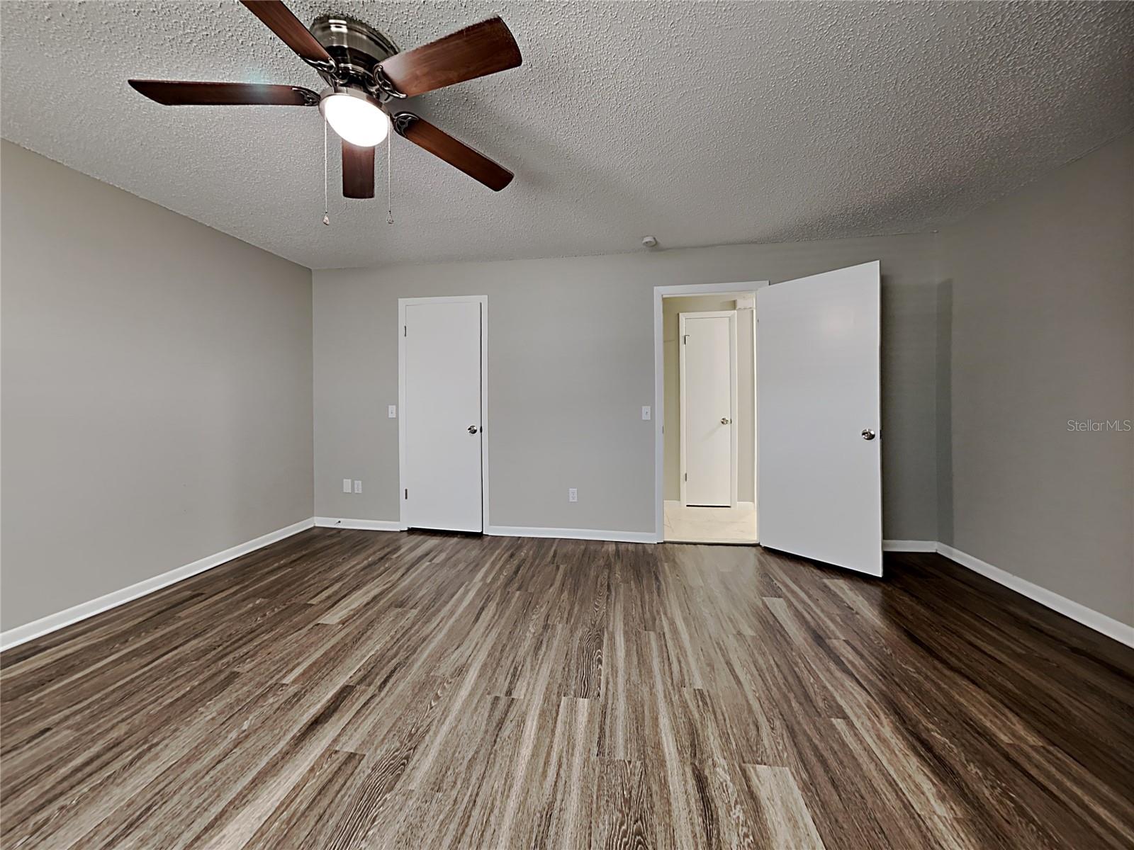 2143 CREEK SIDE DR, LAKELAND, FL, 33811