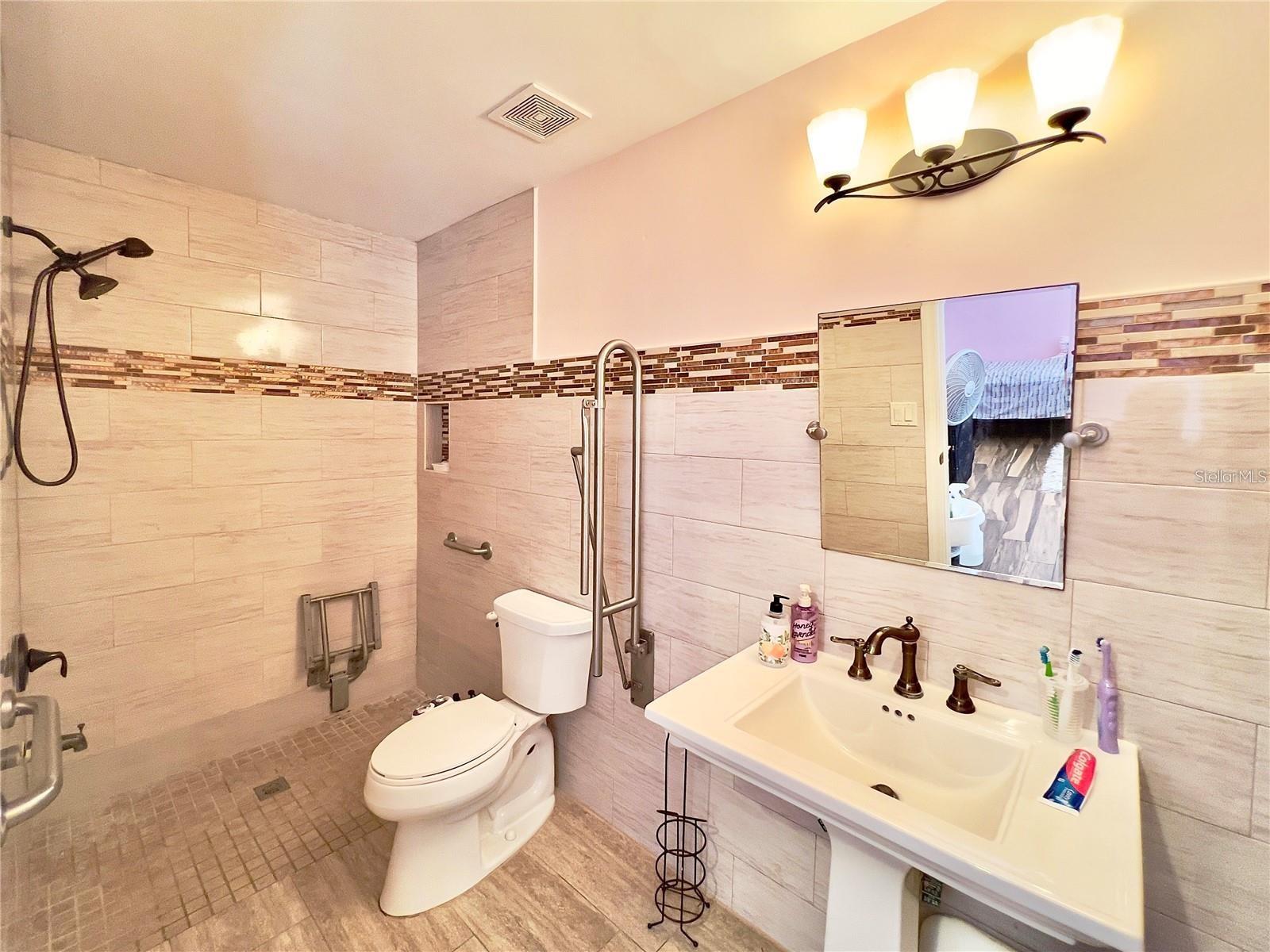 3900 REAVES RD, KISSIMMEE, FL, 34746