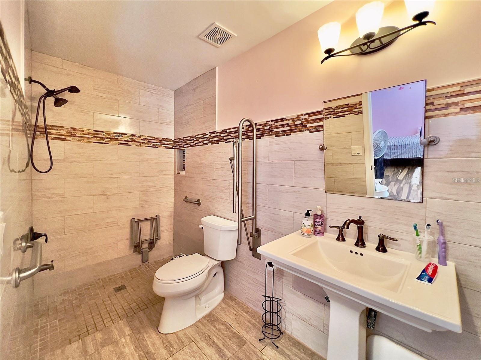 3900 REAVES RD, KISSIMMEE, FL, 34746