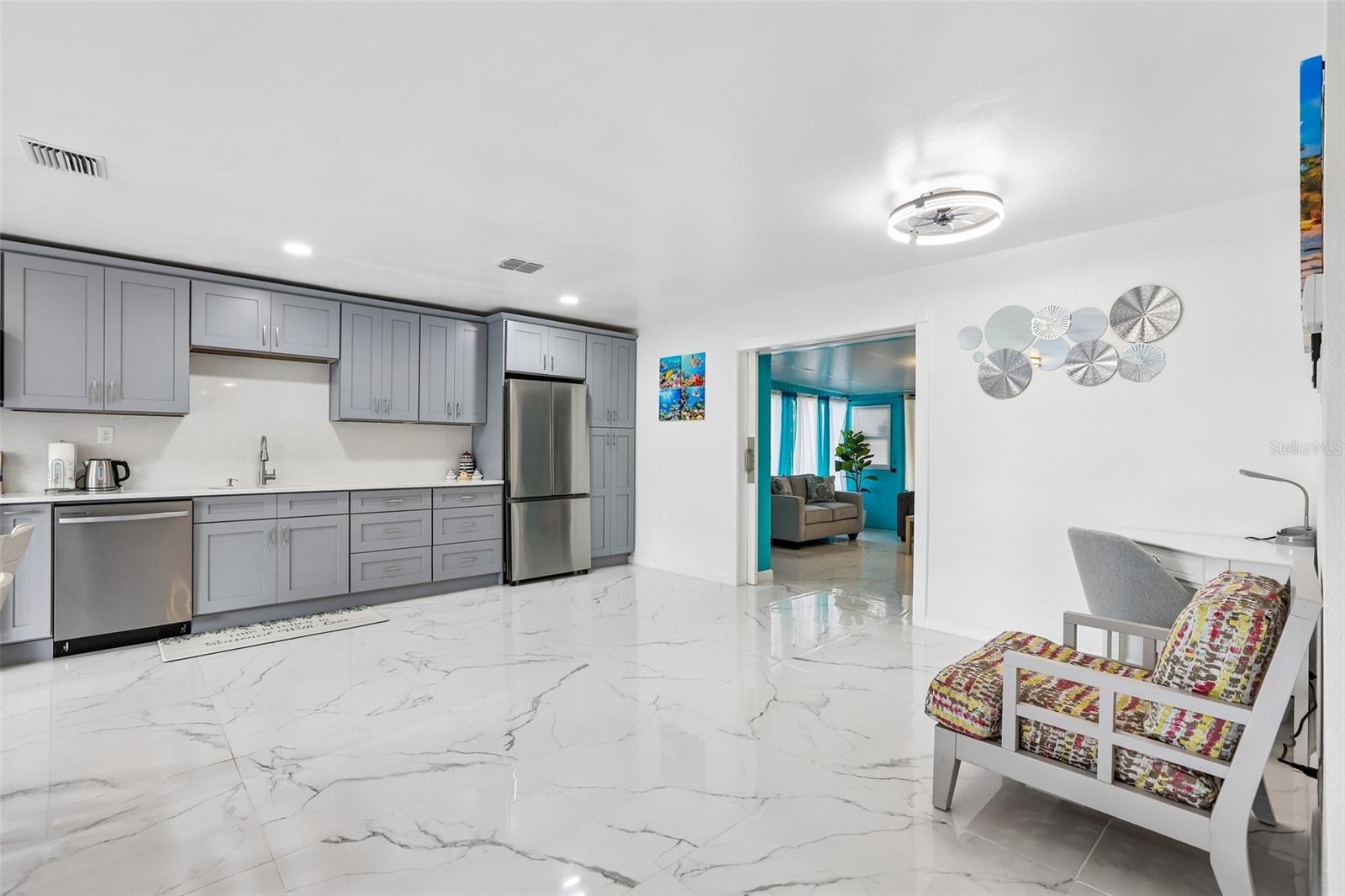 8825 OAK ST, RIVERVIEW, FL, 33578