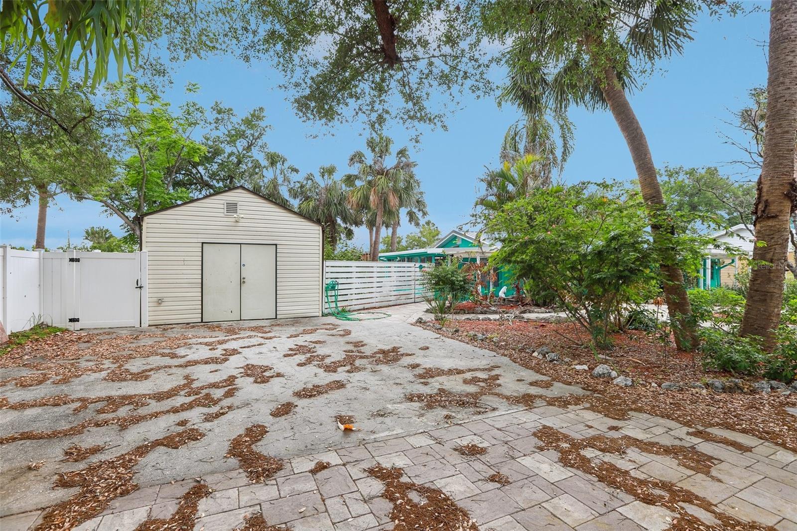 8825 OAK ST, RIVERVIEW, FL, 33578
