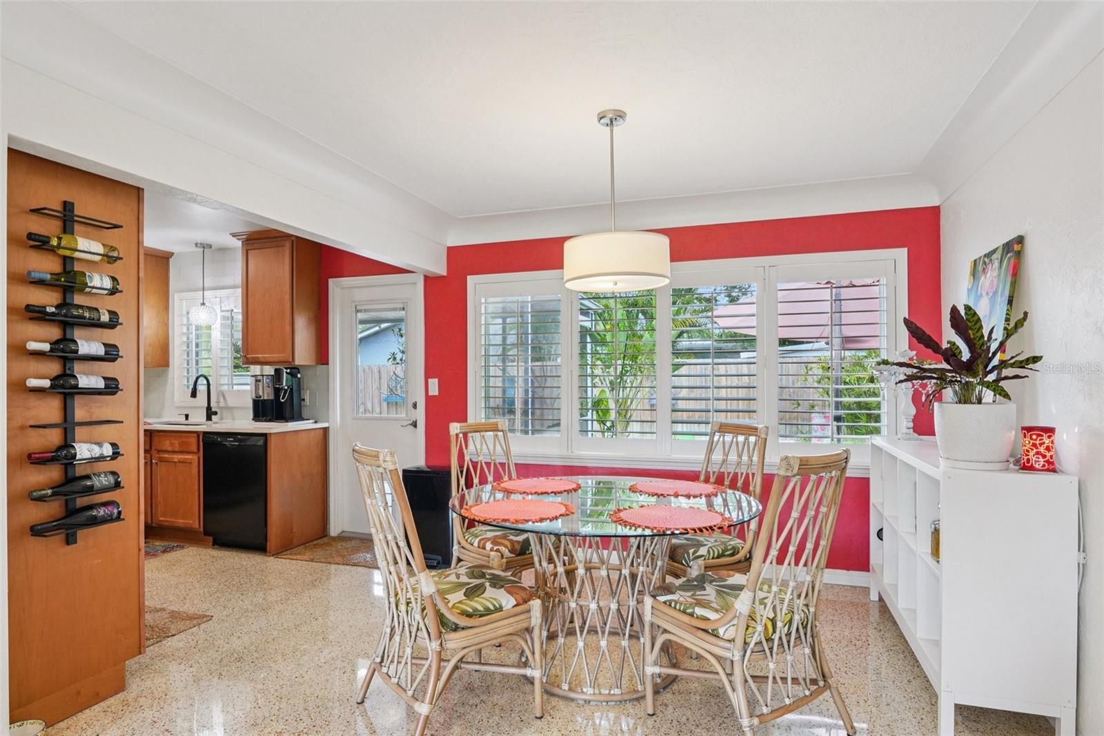 6417 24TH AVE N, ST PETERSBURG, FL, 33710