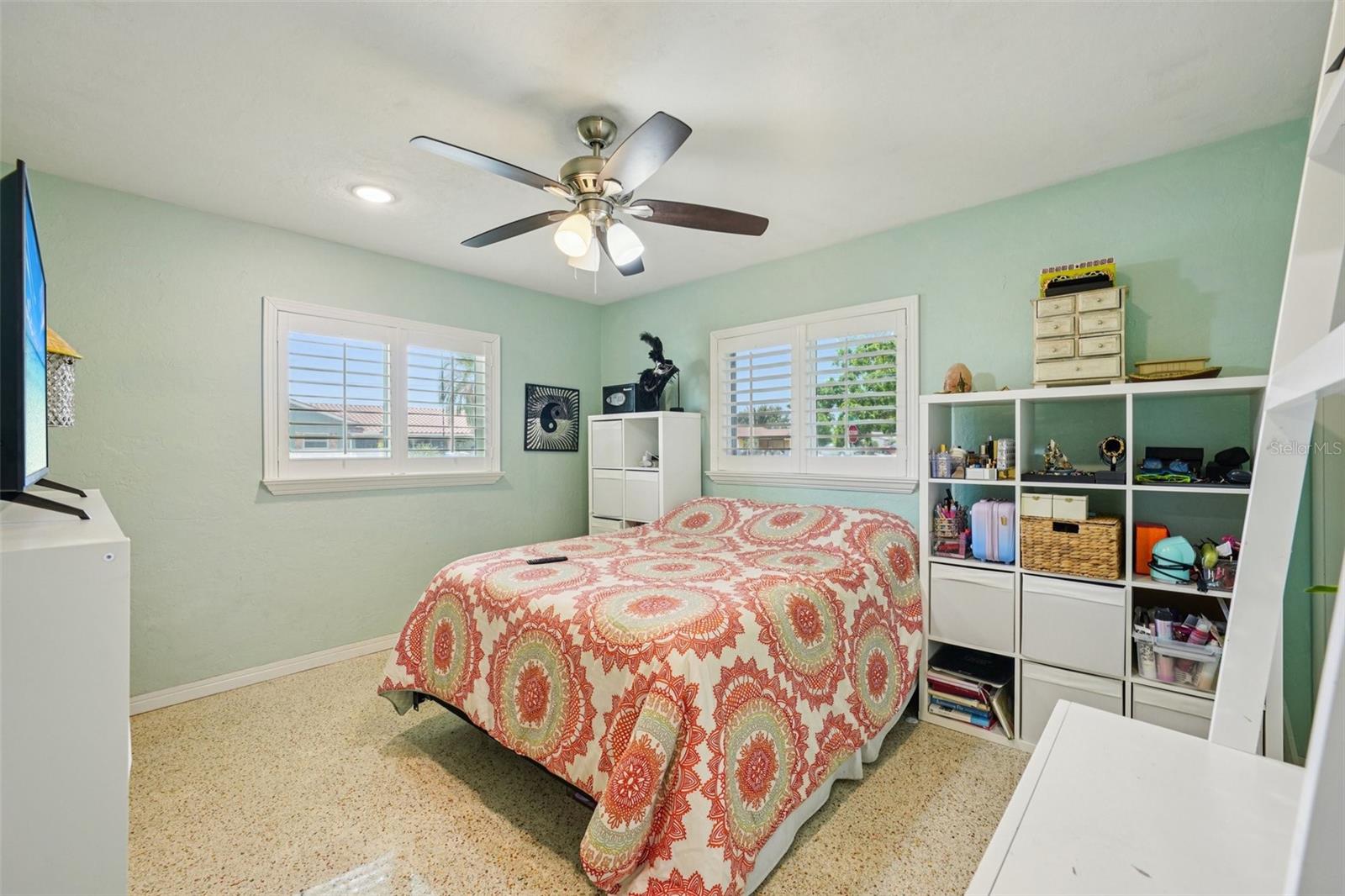 6417 24TH AVE N, ST PETERSBURG, FL, 33710