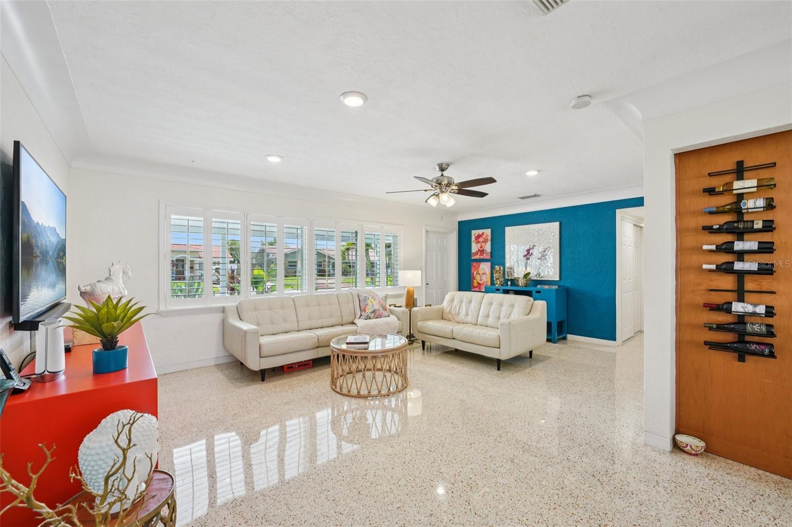 6417 24TH AVE N, ST PETERSBURG, FL, 33710