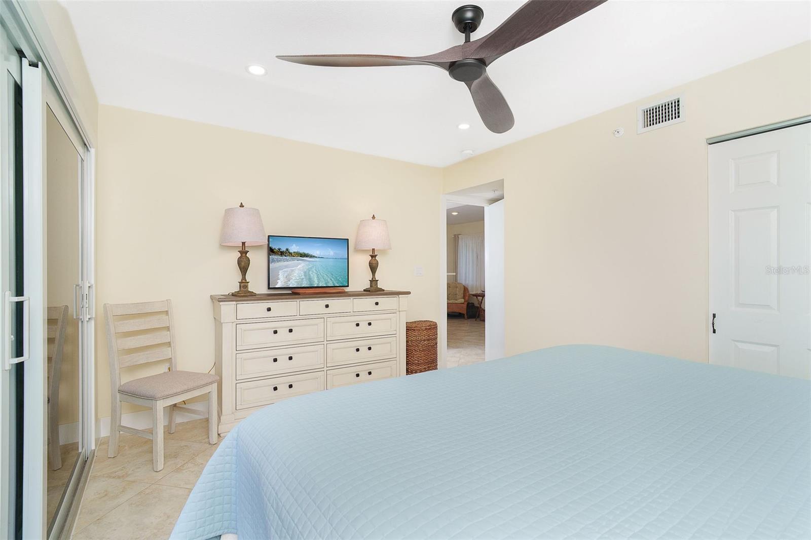 9200 LITTLE GASPARILLA IS #403, PLACIDA, FL, 33946
