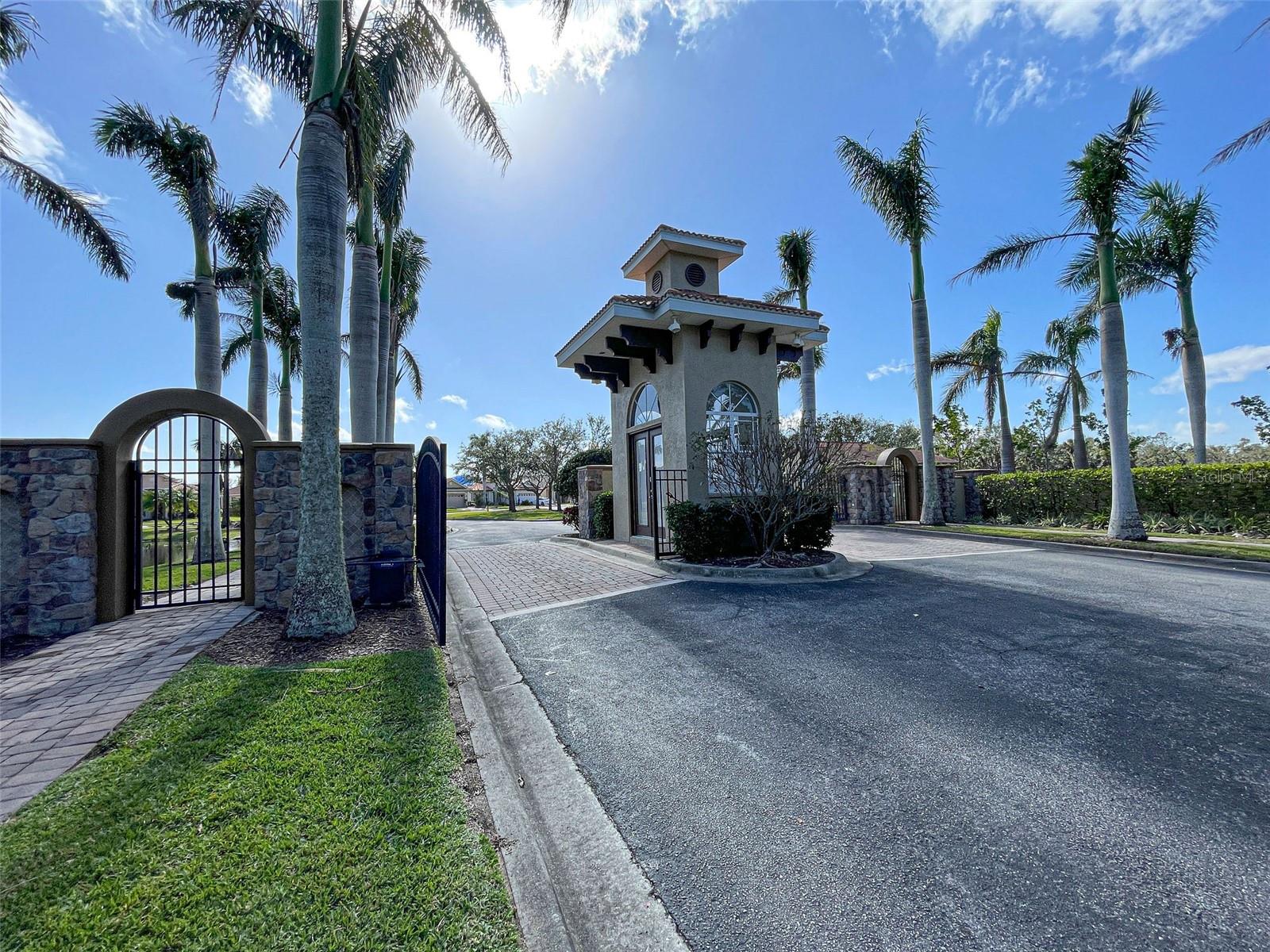 2065 APIAN WAY, PORT CHARLOTTE, FL, 33953