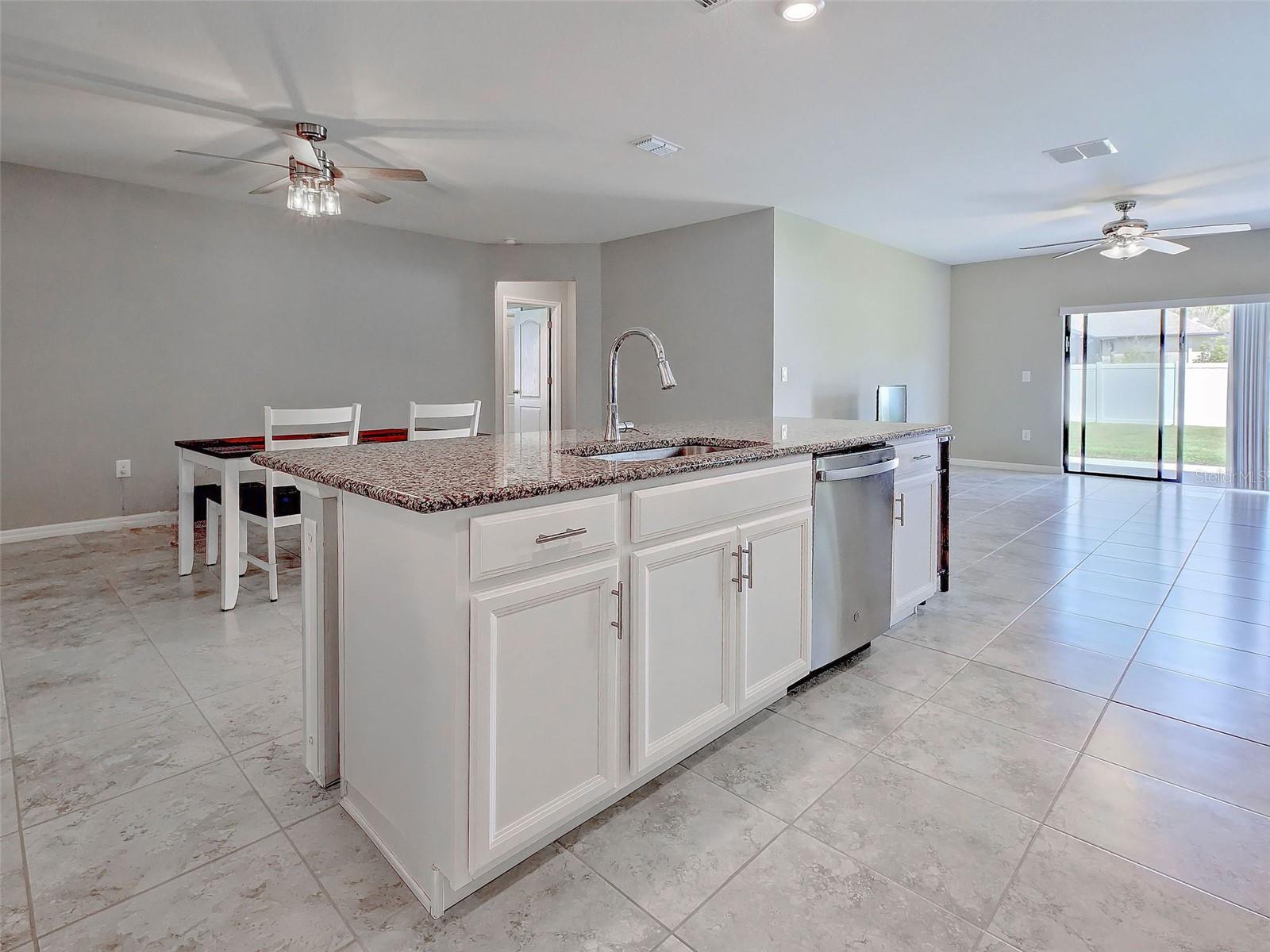 2065 APIAN WAY, PORT CHARLOTTE, FL, 33953