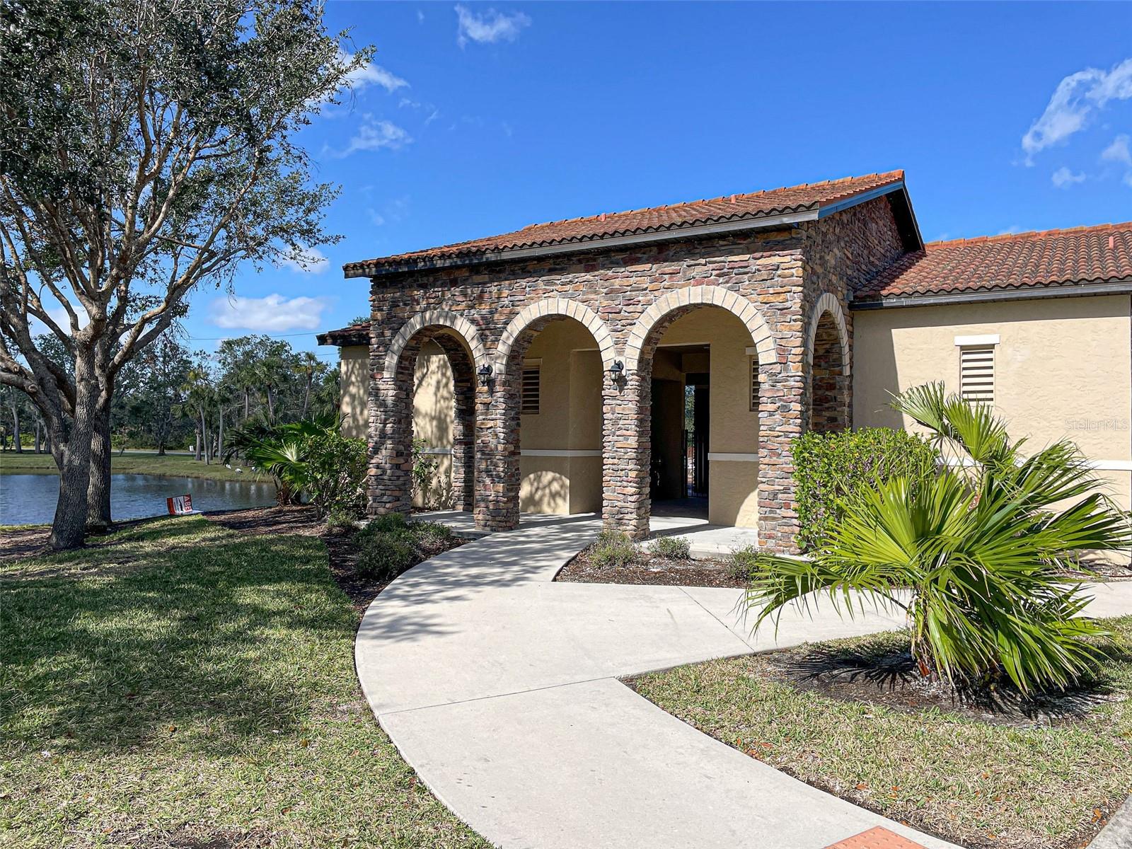 2065 APIAN WAY, PORT CHARLOTTE, FL, 33953