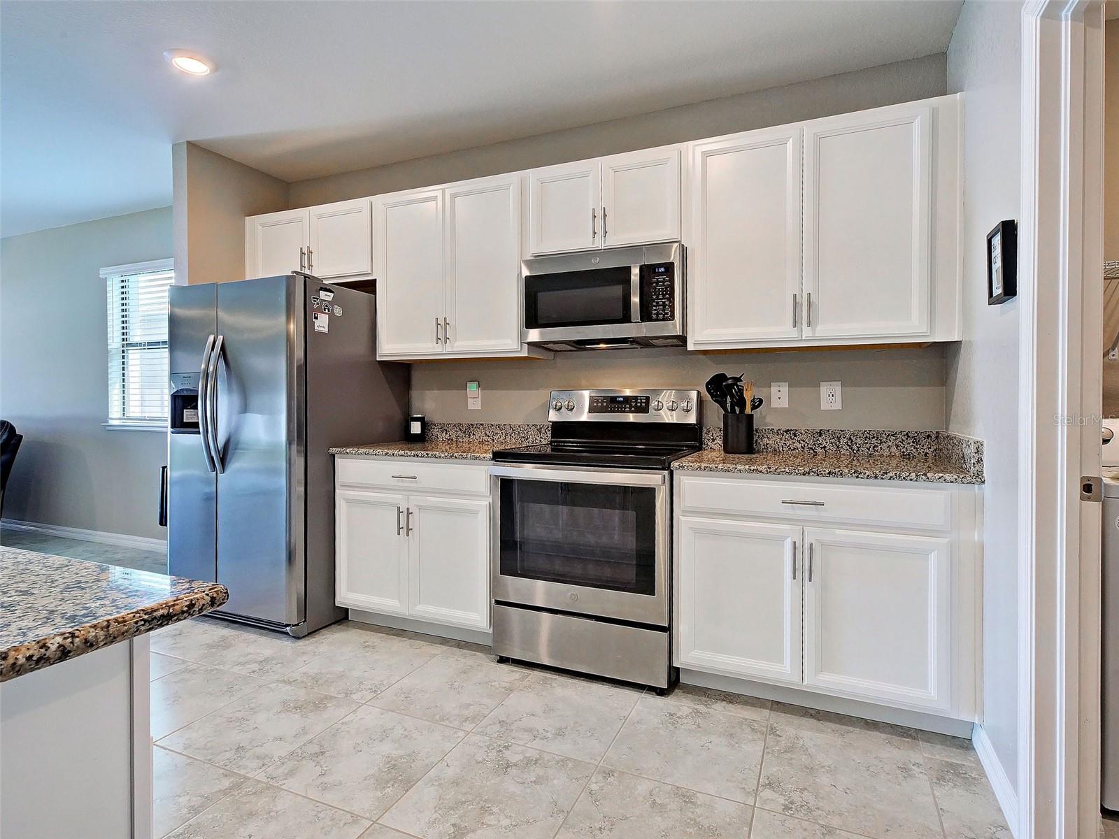 2065 APIAN WAY, PORT CHARLOTTE, FL, 33953