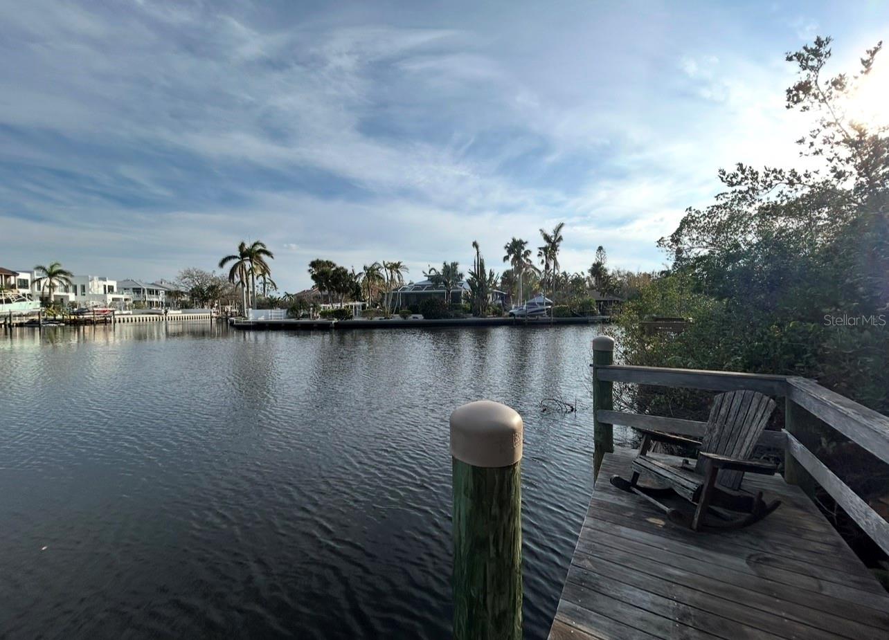 671 AVENIDA DEL NORTE, SARASOTA, FL, 34242