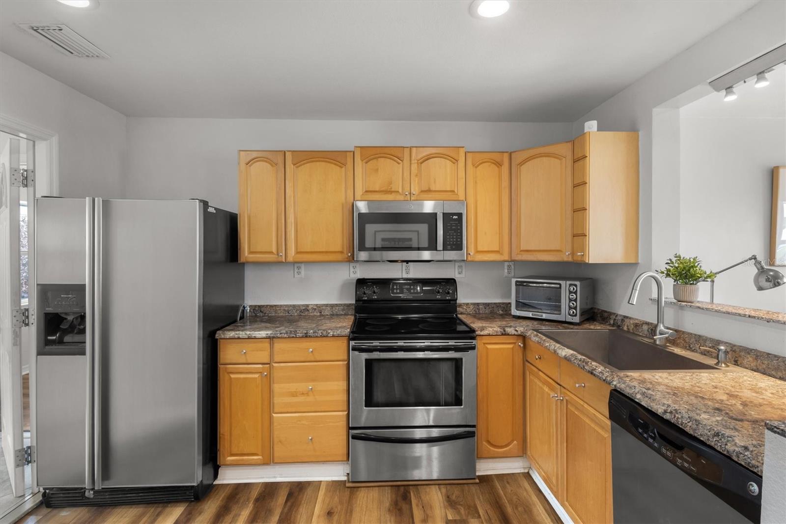 900 LAKE JESSIE DR, WINTER HAVEN, FL, 33881