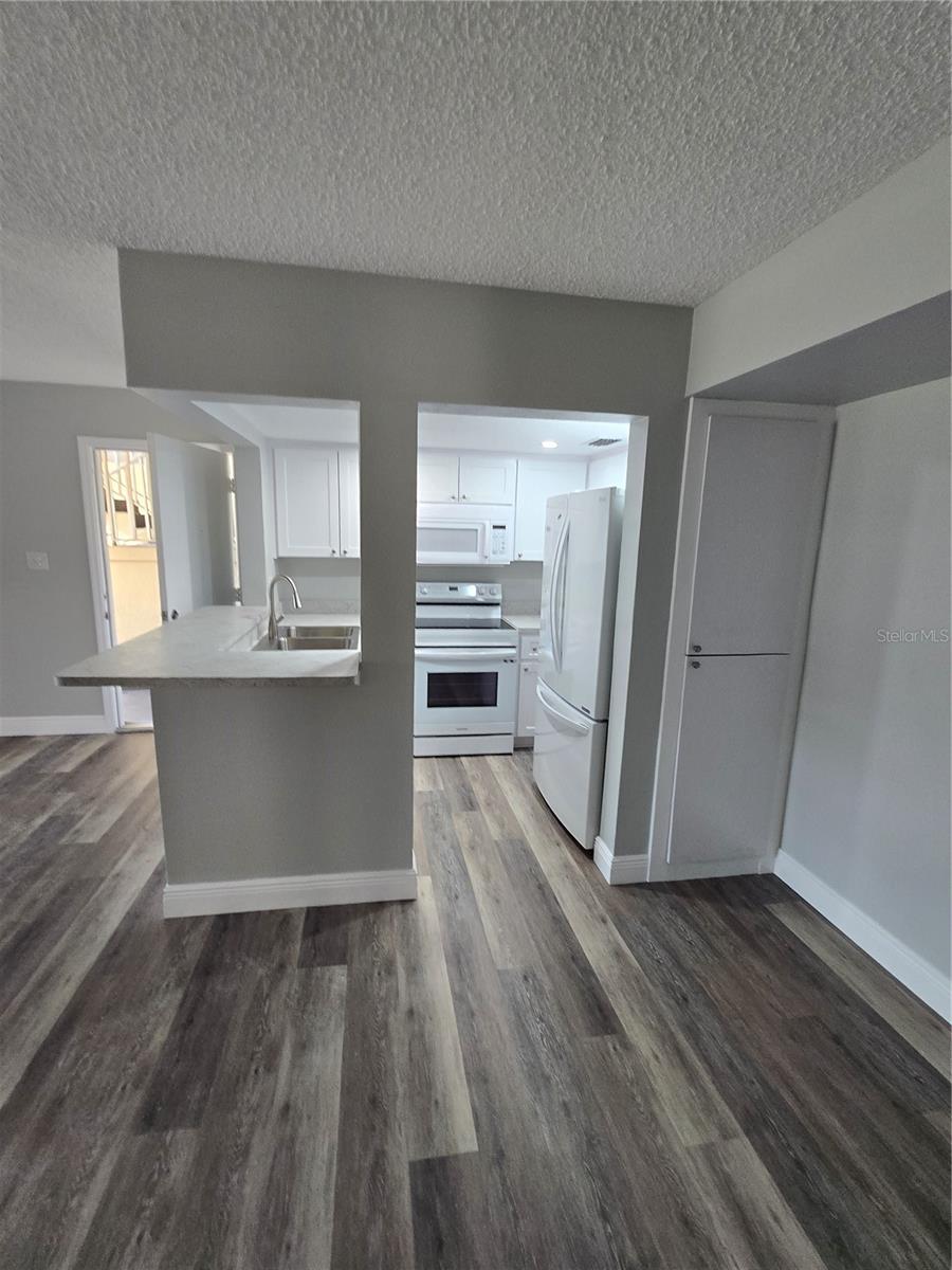 4600 MARINE PKWY #107, NEW PORT RICHEY, FL, 34652