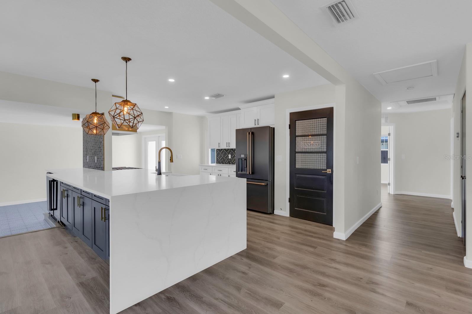 1619 N WESTMORELAND DR, ORLANDO, FL, 32804