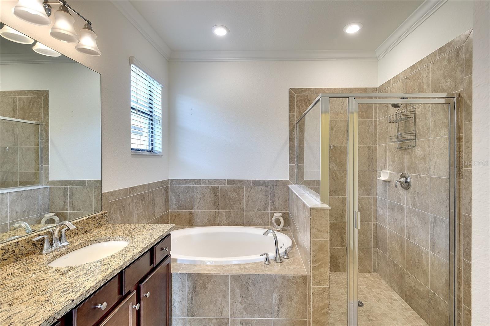 10016 CARNOUSTIE PL, BRADENTON, FL, 34211