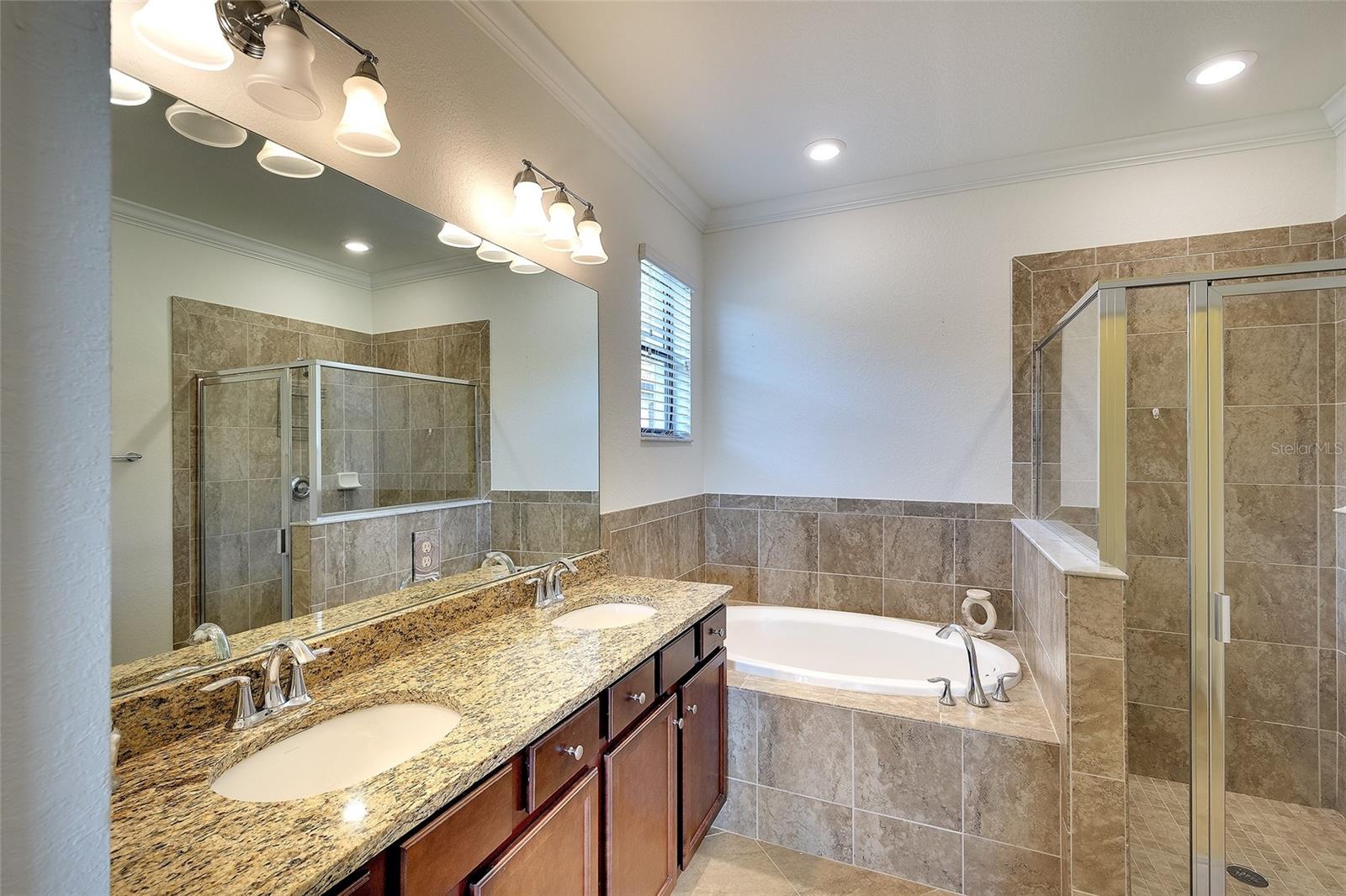 10016 CARNOUSTIE PL, BRADENTON, FL, 34211