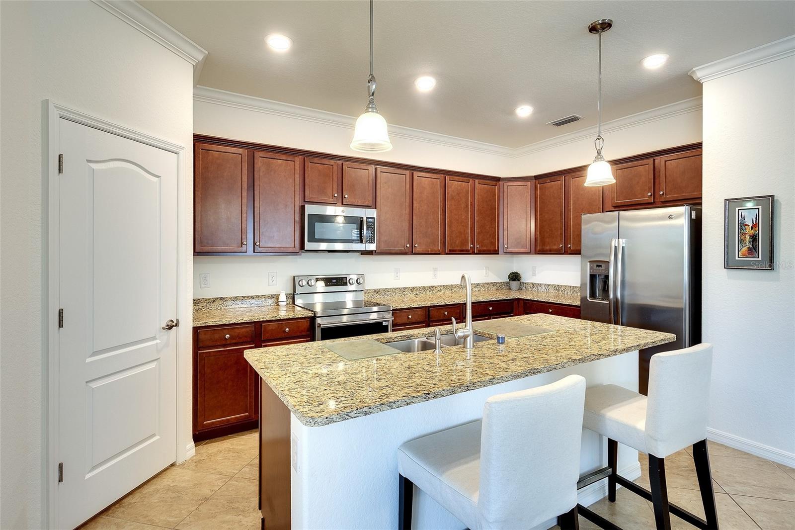 10016 CARNOUSTIE PL, BRADENTON, FL, 34211