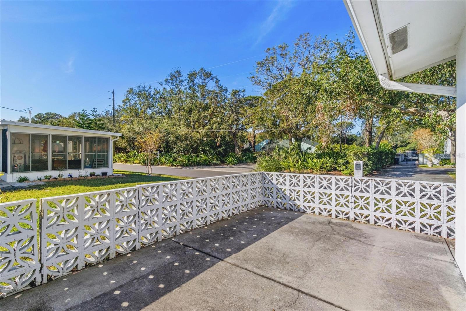 14198 89TH AVE, SEMINOLE, FL, 33776