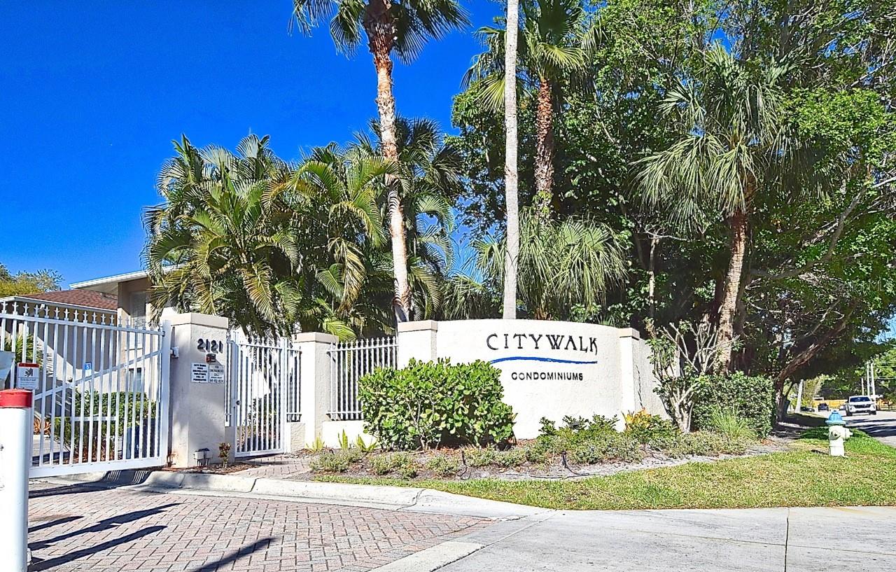 2121 WOOD ST #201, SARASOTA, FL, 34237