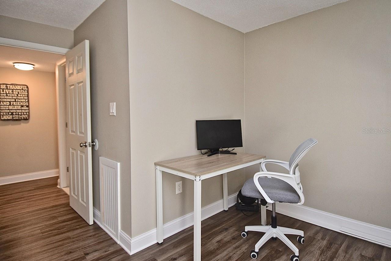 2121 WOOD ST #201, SARASOTA, FL, 34237