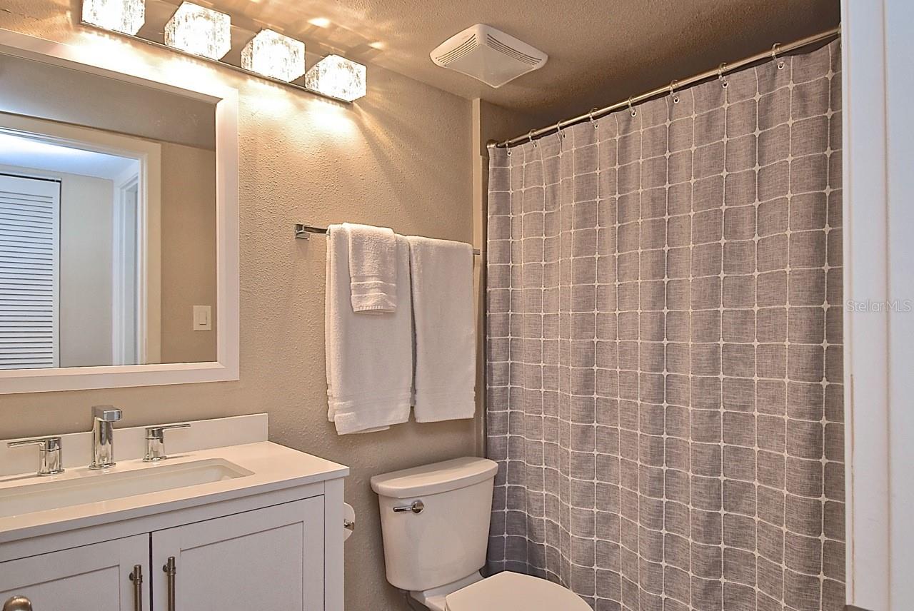 2121 WOOD ST #201, SARASOTA, FL, 34237