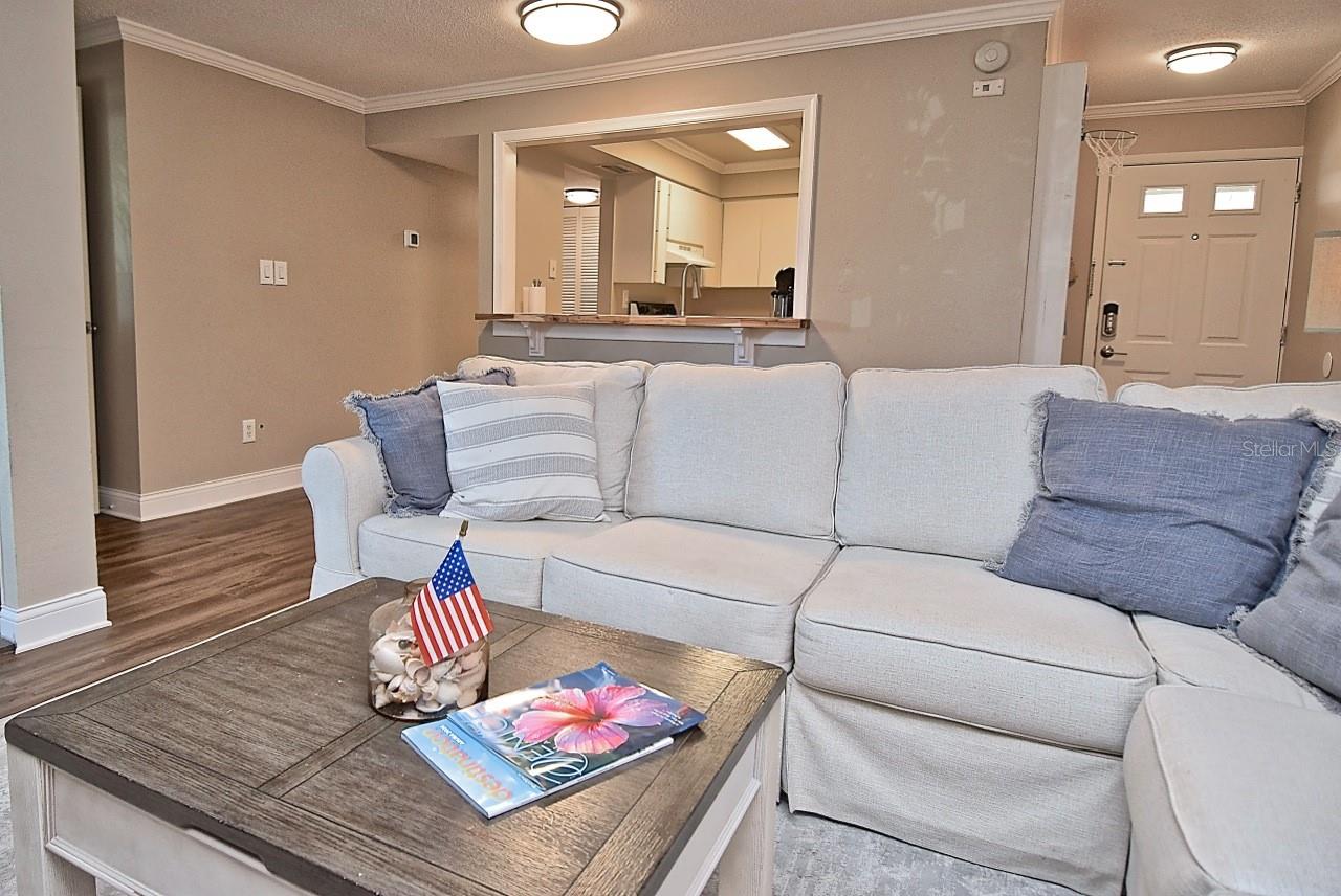 2121 WOOD ST #201, SARASOTA, FL, 34237