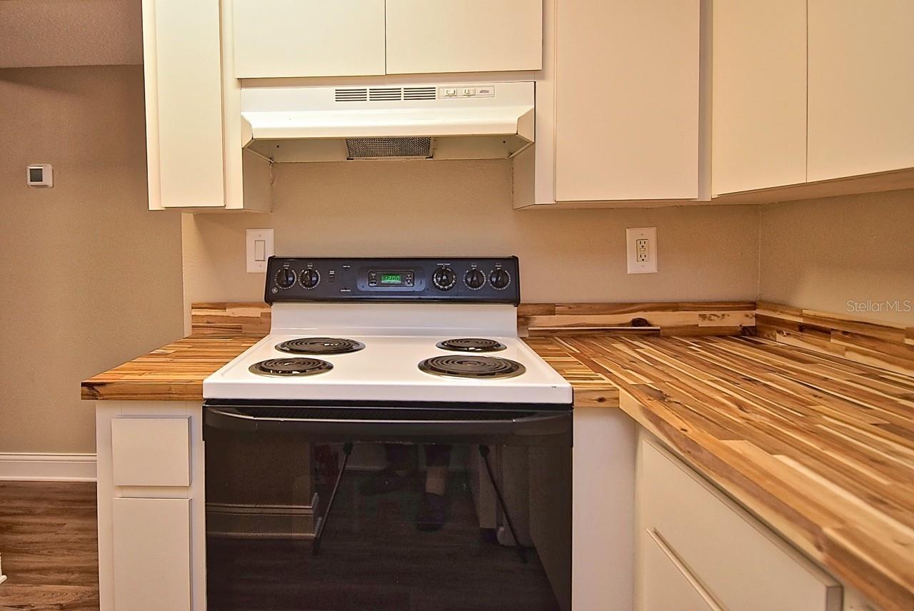 2121 WOOD ST #201, SARASOTA, FL, 34237