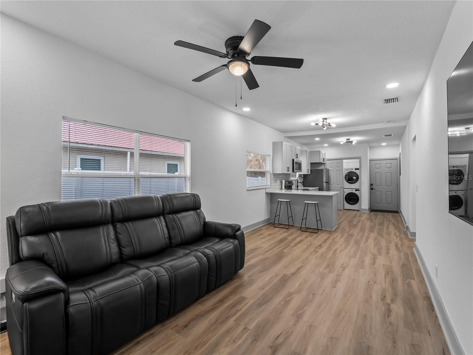 8010 N BROOKS ST, TAMPA, FL, 33604